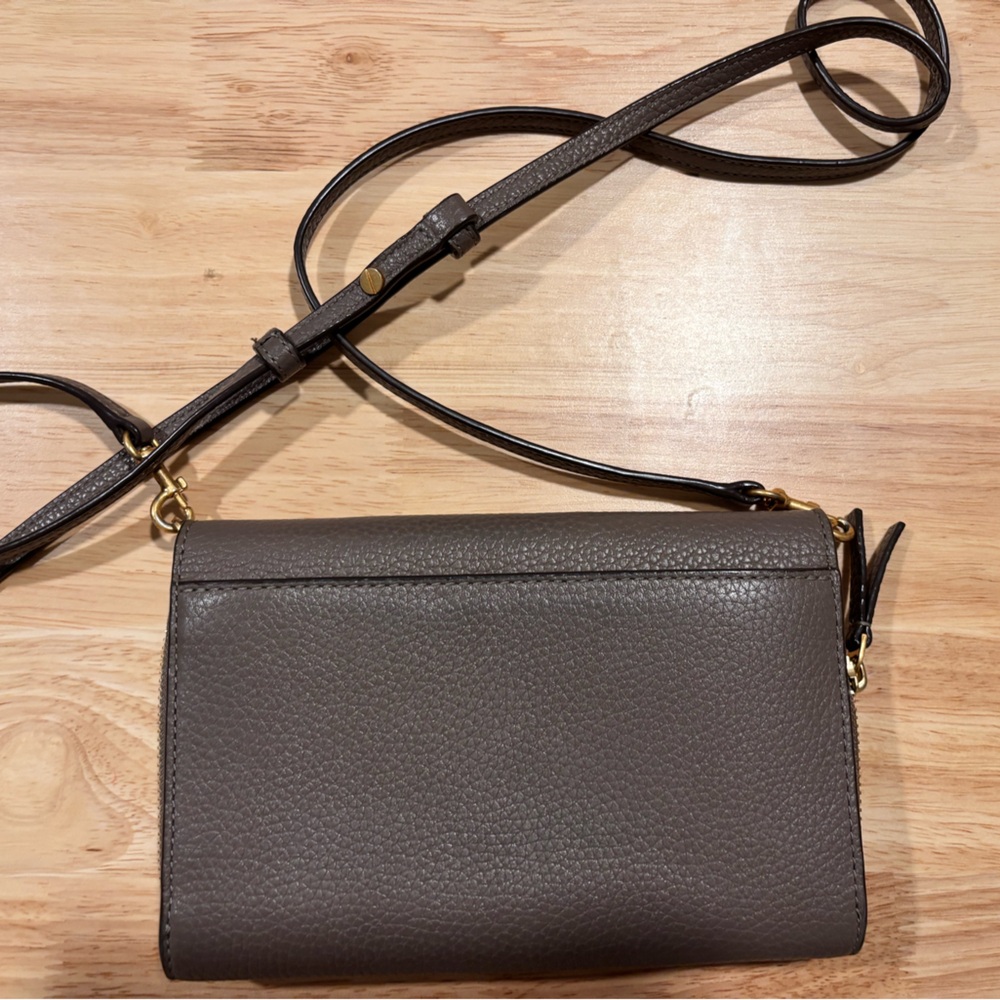 Tory Burch McGraw Flat Wallet Crossbody - Picture 3 of 9